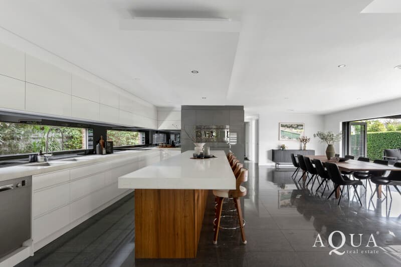 10 Koetong Parade, Mount Eliza, Mount Eliza - Thumbnail 3