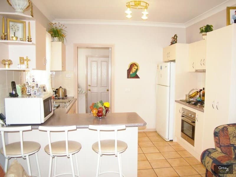4 Badger Place, Green Valley, NSW, 2168, Green Valley - Thumbnail 2