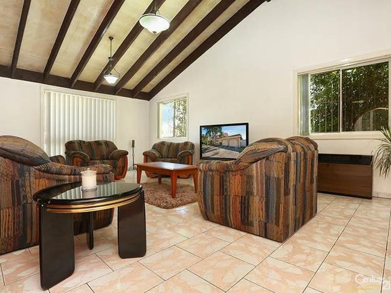 2 Dalpra Crescent, Bossley Park, NSW, 2176, Bossley Park - Thumbnail 6