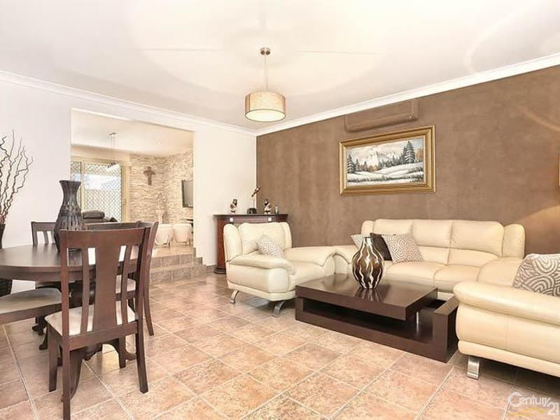 2B Solander Avenue, West Hoxton, NSW, 2171, West Hoxton - Thumbnail 2