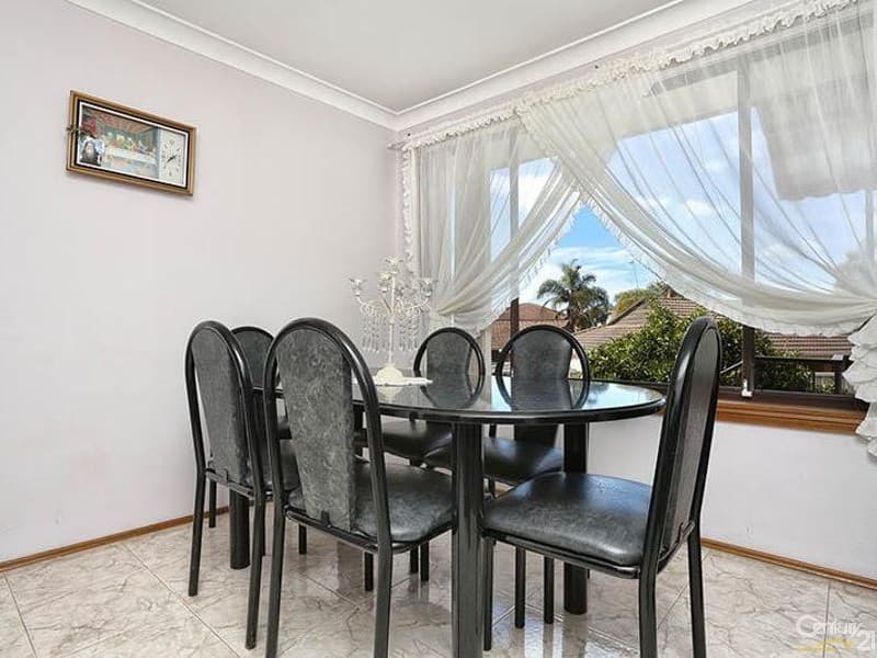 7 Leonello Place, Edensor Park, NSW, 2176, Edensor Park - Thumbnail 5