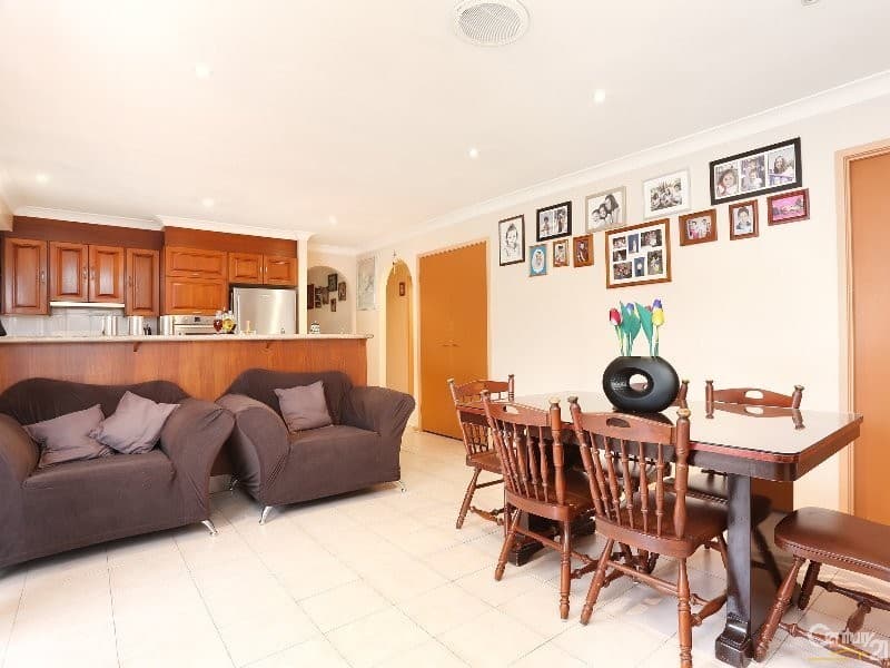 66 Tallowood Crescent, Bossley Park, NSW, 2176, Bossley Park - Thumbnail 5