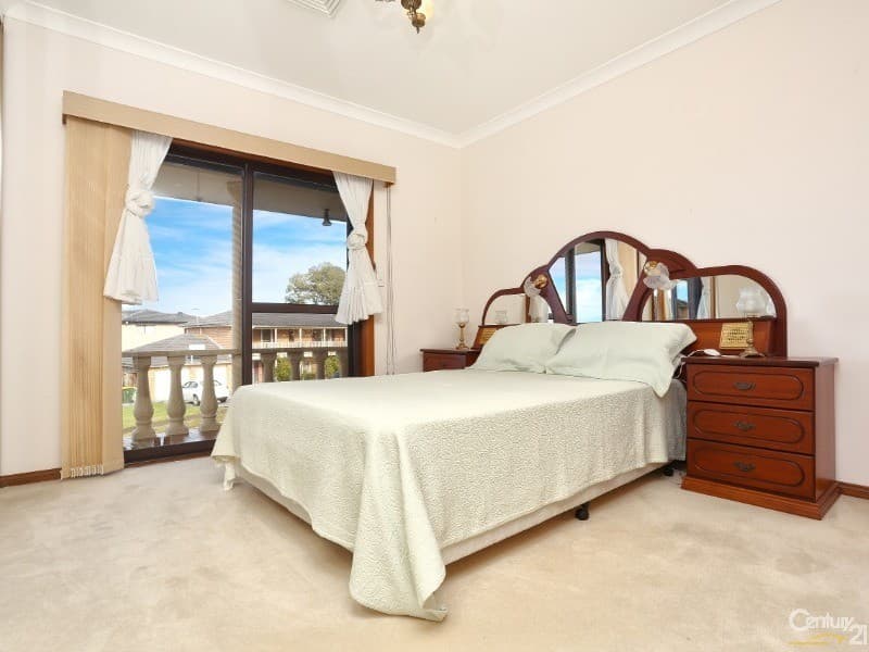 2 Franklin Place, Bossley Park, NSW, 2176, Bossley Park - Thumbnail 6