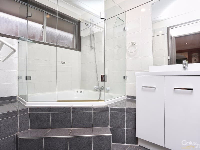4/54 Dutton Street, Coolangatta, QLD, 4225, Coolangatta - Thumbnail 3