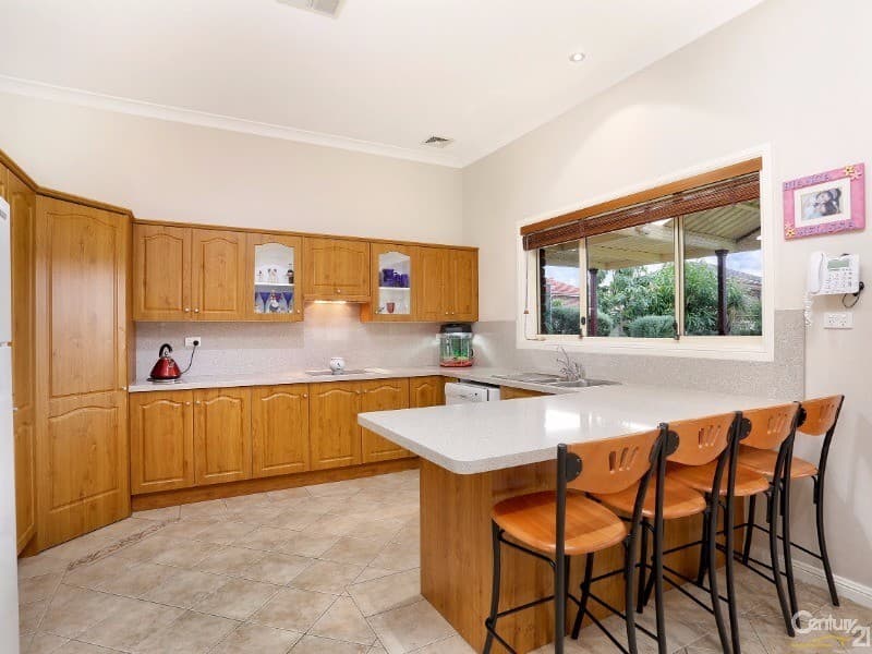 3 Christabel Place, Cecil Hills, NSW, 2171, Cecil Hills - Thumbnail 6