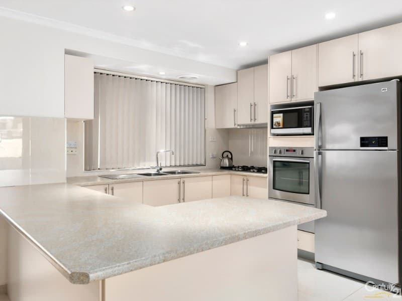 3 Yass Close, Bossley Park, NSW, 2176, Bossley Park - Thumbnail 2