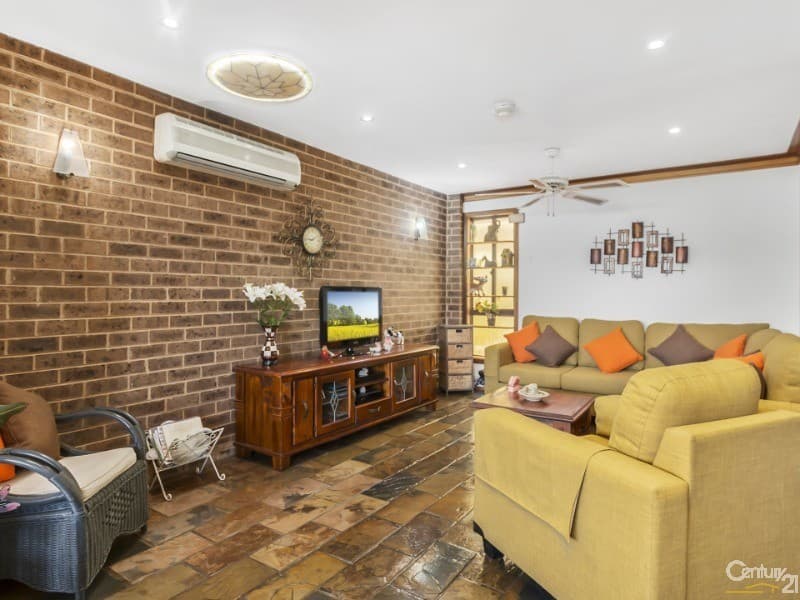 66 Kingfisher Ave, Bossley Park, NSW, 2176, Bossley Park - Thumbnail 5