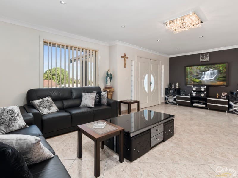 15 Vancouver Place, Fairfield West, NSW, 2165, Fairfield West - Thumbnail 2