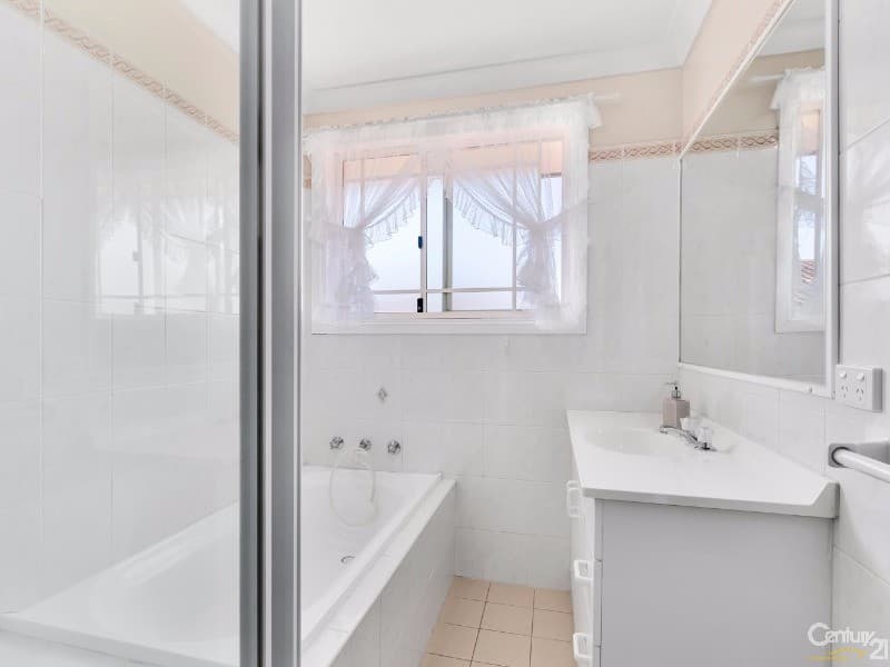 15 Pegasus Avenue, Hinchinbrook, NSW, 2168, Hinchinbrook - Thumbnail 5