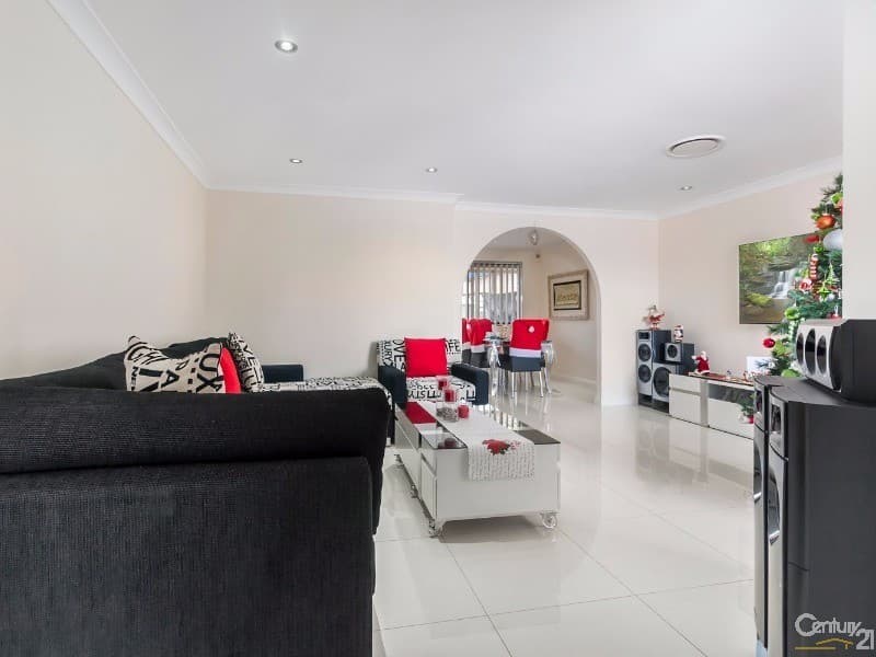 27 Tuncurry Street, Bossley Park, NSW, 2176, Bossley Park - Image 1