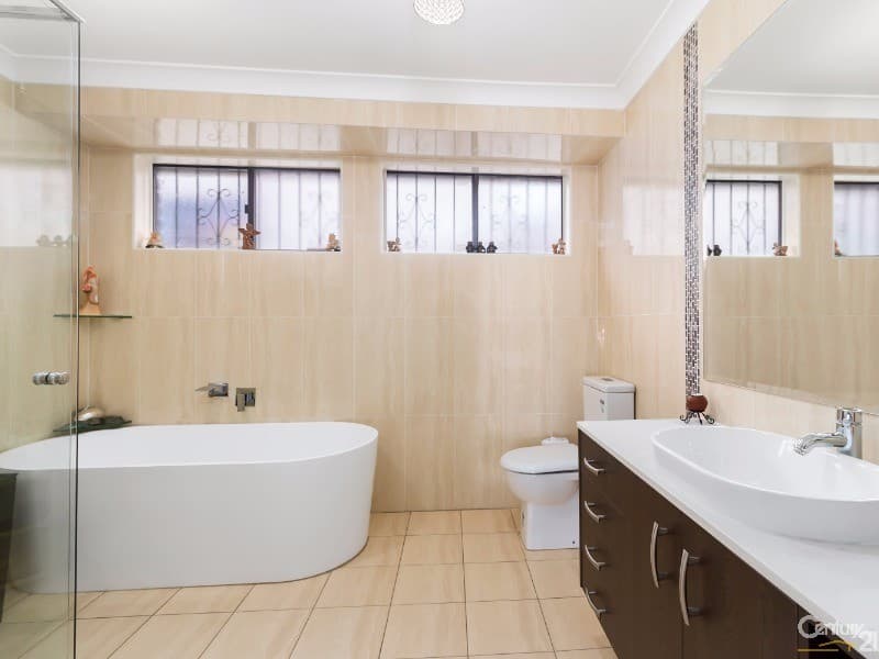 27 Tuncurry Street, Bossley Park, NSW, 2176, Bossley Park - Thumbnail 3