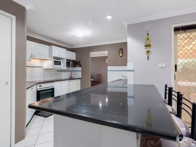 10 Alice Place, Cecil Hills, NSW, 2171, Cecil Hills - Thumbnail 2