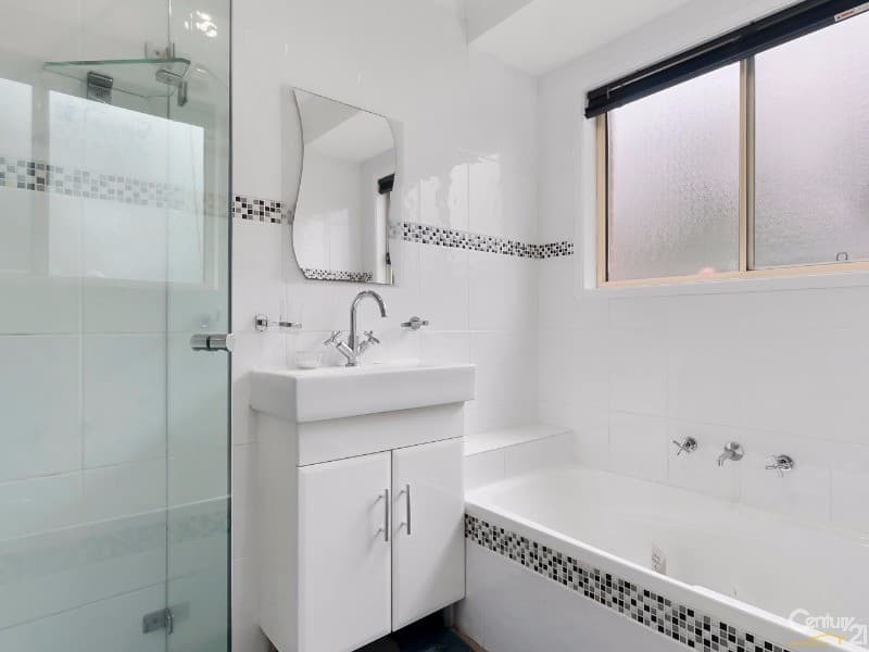 10 Alice Place, Cecil Hills, NSW, 2171, Cecil Hills - Thumbnail 4
