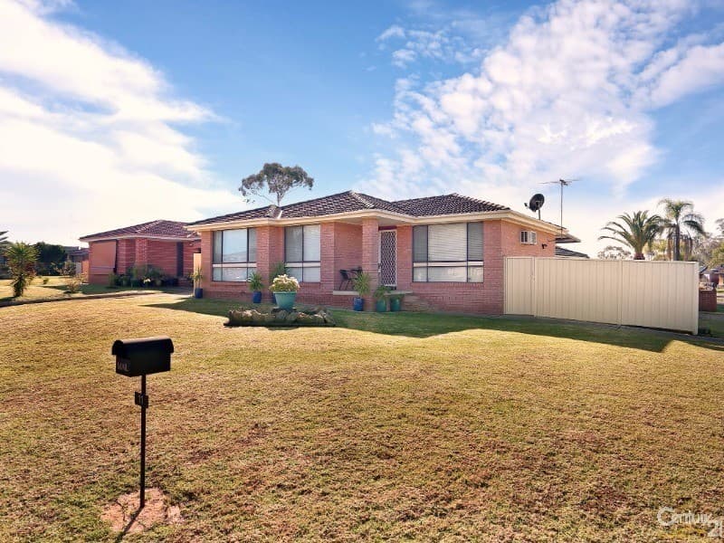 11 Burr Close, Bossley Park, NSW, 2176, Bossley Park - Thumbnail 6