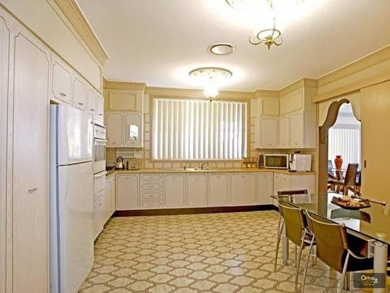 5 Forester Place, Bossley Park, NSW, 2176, Bossley Park - Thumbnail 2
