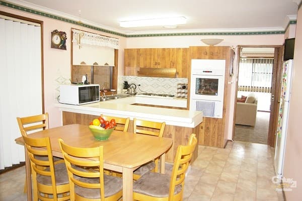 34 Rickard Road, Bossley Park, NSW, 2176, Bossley Park - Thumbnail 2