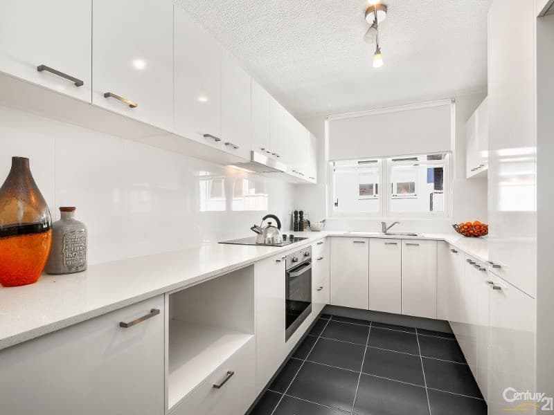 6/15 Byron Street, Coogee, NSW, 2034, Coogee - Thumbnail 2