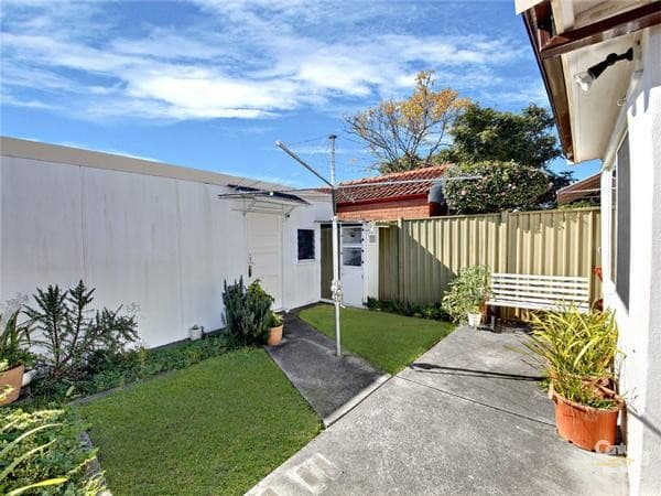 31 Robinson Street, Eastlakes, NSW, 2018, Eastlakes - Image 1