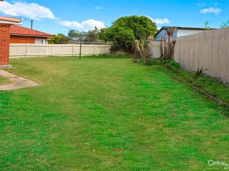 37 Mayfair Cr, Beverly Hills, NSW, 2209, Beverly Hills - Thumbnail 3