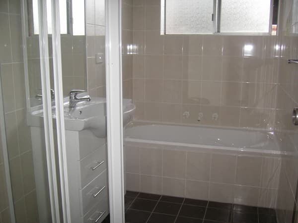 4/42-44 Gloucester Rd, Hurstville, NSW, 2220, Hurstville - Thumbnail 3