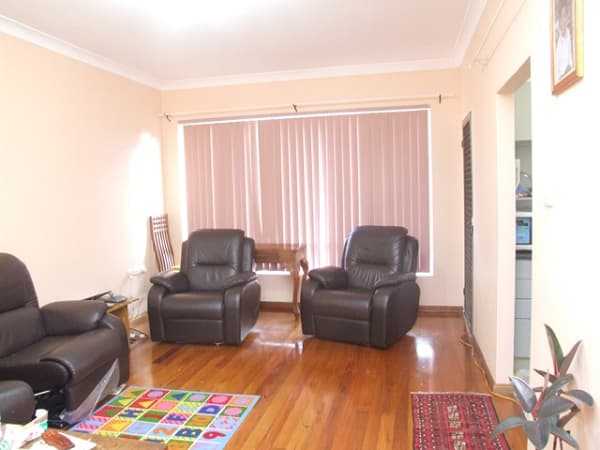 1/10 Woids Ave, Hurstville, NSW, 2220, Hurstville - Thumbnail 2