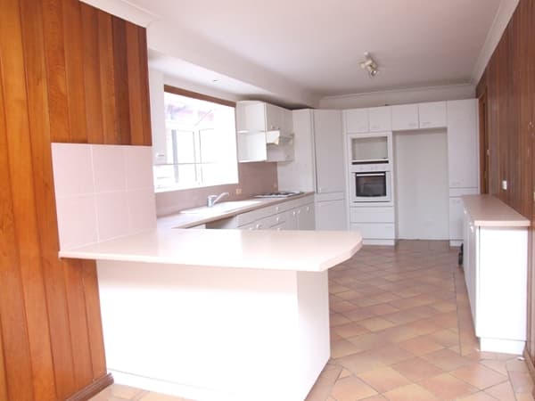 25 Gungah Bay Rd, Oatley, NSW, 2223, Oatley - Thumbnail 3