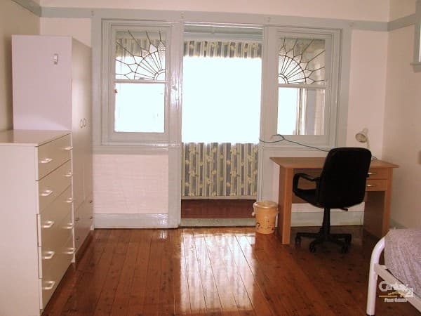 214 Carrington Ave, Hurstville, NSW, 2220, Hurstville - Thumbnail 2