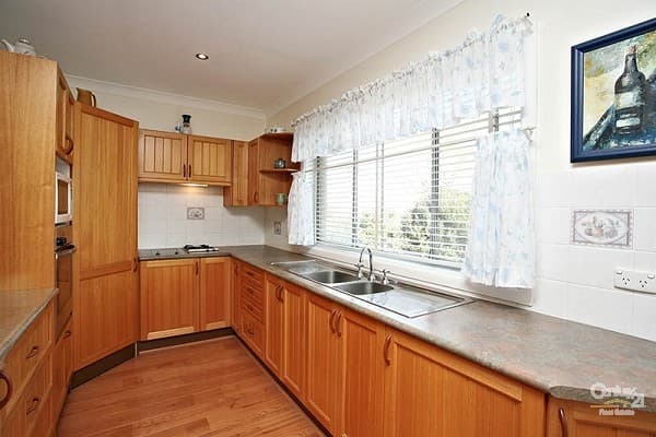 16 Crosby Ave, Hurstville, NSW, 2220, Hurstville - Thumbnail 4