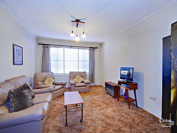 3/13 Thurlow Street, Riverwood, NSW, 2210, Riverwood - Thumbnail 2