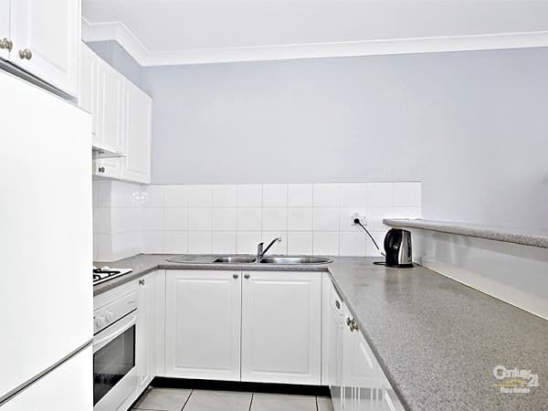 13/6-12 Hudson St, Hurstville, NSW, 2220, Hurstville - Thumbnail 3