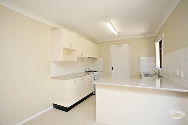 6/98 Woniora Road, Hurstville, NSW, 2220, Hurstville - Thumbnail 3