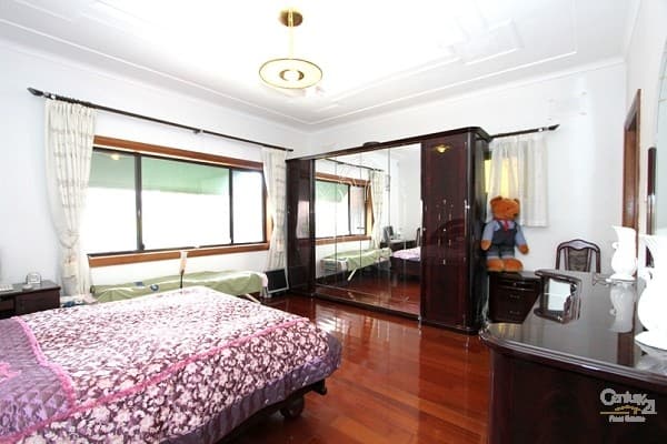 8a Neirbo Avenue, Hurstville, NSW, 2220, Hurstville - Thumbnail 5