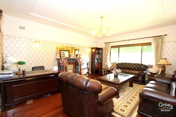 8a Neirbo Avenue, Hurstville, NSW, 2220, Hurstville - Thumbnail 6