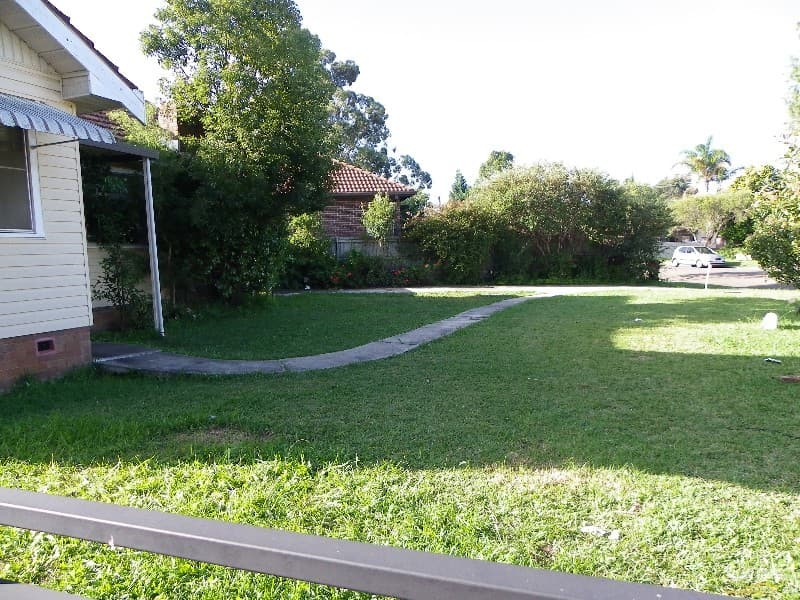 3/8-10 Revesby Place, Revesby, NSW, 2212, Punchbowl - Thumbnail 2