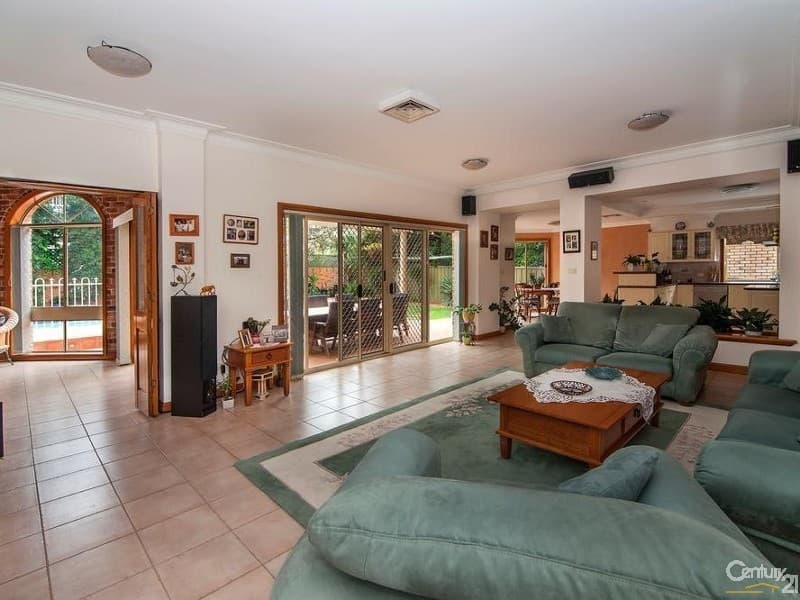 27 Yvonne Crescent, Bass Hill, NSW, 2197, Bass Hill - Thumbnail 4