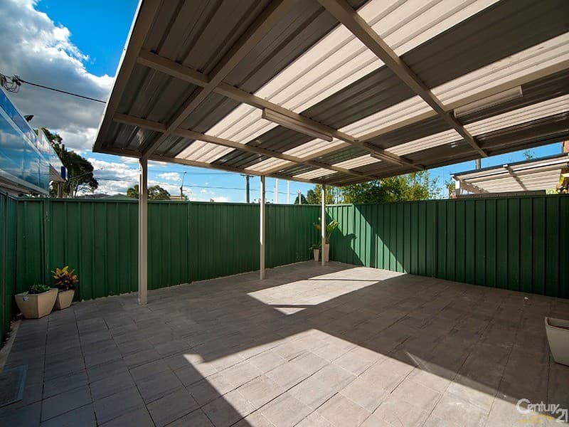 101/8 Spinnaker Dr, Sandstone Point - Thumbnail 7