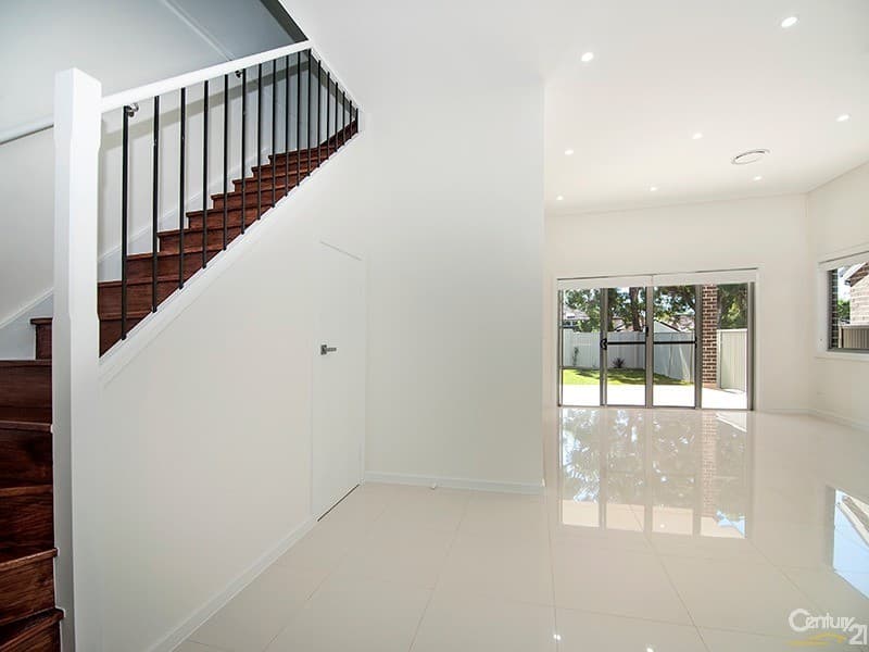 3/8-10 Revesby Place, Revesby, NSW, 2212, Picnic Point - Thumbnail 2