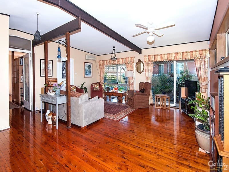 21 Alliance Avenue, Revesby, NSW, 2212, Revesby - Thumbnail 2