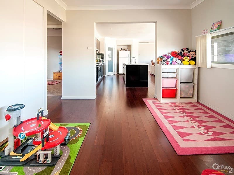 4 Cotter Lane, Moorebank, NSW, 2170, Moorebank - Thumbnail 6