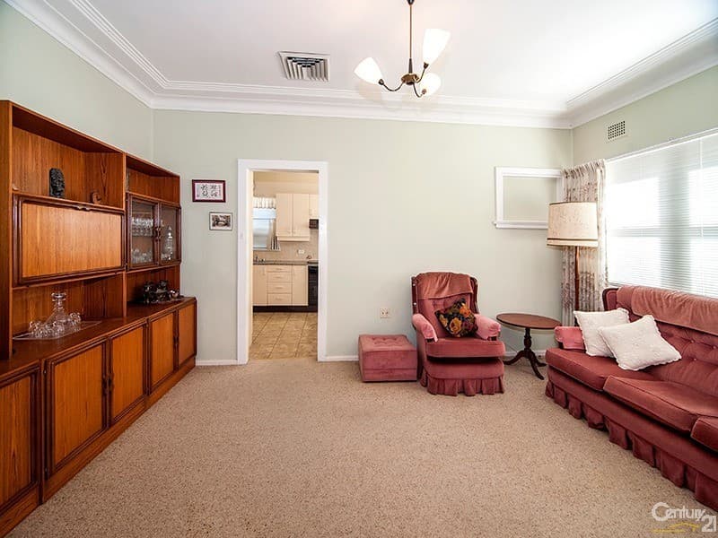 7 Panorama Parade, Panania, NSW, 2213, Panania - Thumbnail 2