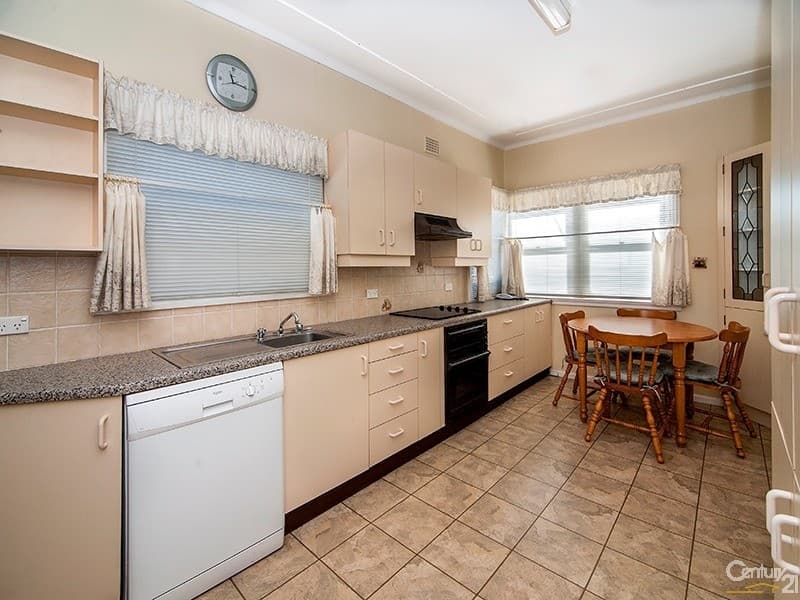7 Panorama Parade, Panania, NSW, 2213, Panania - Thumbnail 3