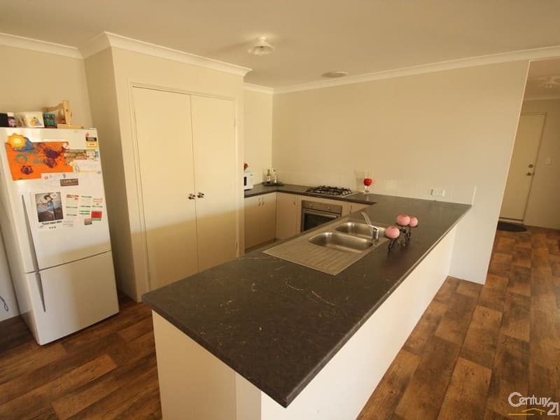 37/23 Casuarina Drive, Bunbury, WA, 6230, Glen Iris - Thumbnail 2