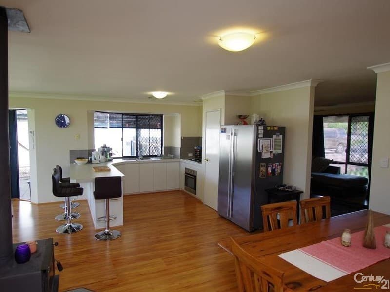 37/23 Casuarina Drive, Bunbury, WA, 6230, Usher - Thumbnail 4