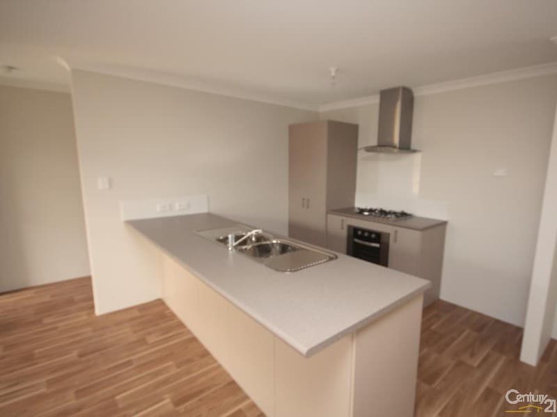 37/23 Casuarina Drive, Bunbury, WA, 6230, Australind - Thumbnail 2