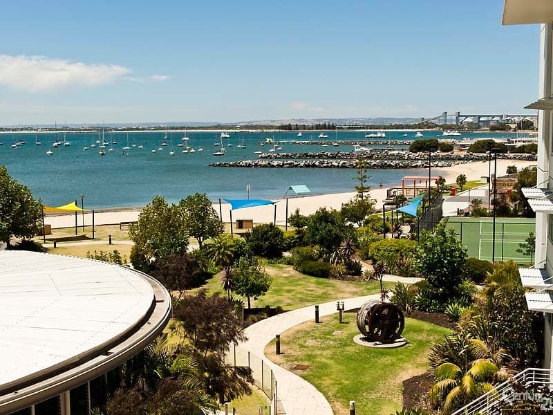 24/11 Casuarina Drive, Bunbury, WA, 6230, Bunbury - Thumbnail 3