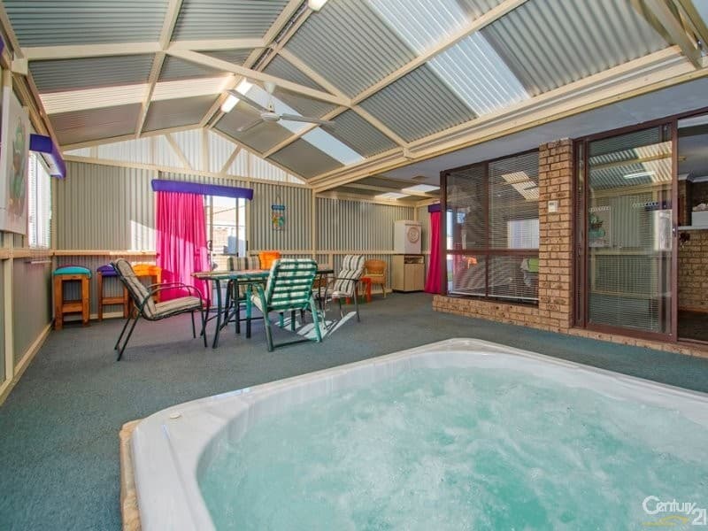 37/23 Casuarina Drive, Bunbury, WA, 6230, Carey Park - Thumbnail 2