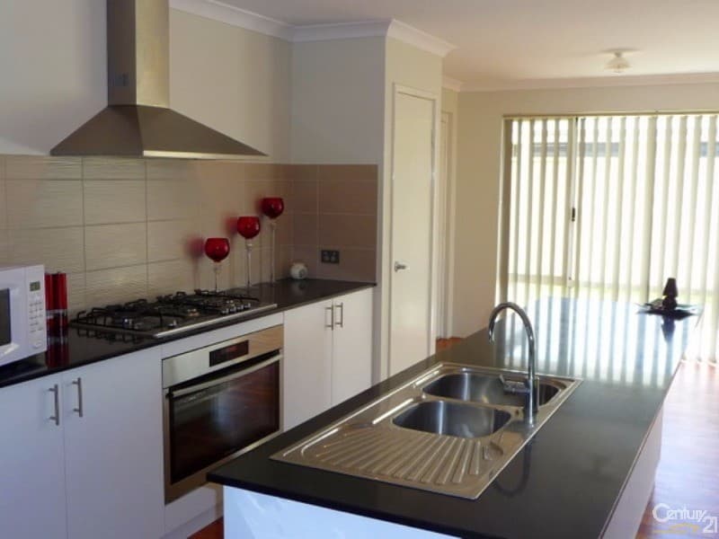 37/23 Casuarina Drive, Bunbury, WA, 6230, Australind - Thumbnail 2