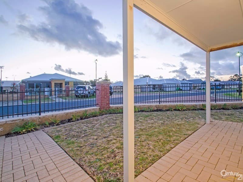37/23 Casuarina Drive, Bunbury, WA, 6230, Carey Park - Thumbnail 2