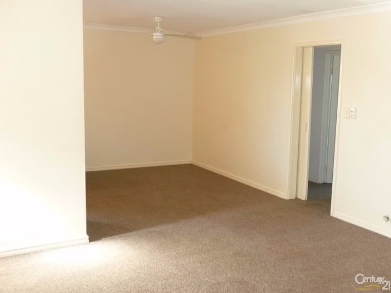 2/34 Lockwood Crescent, Withers, WA, 6230, Withers - Thumbnail 5
