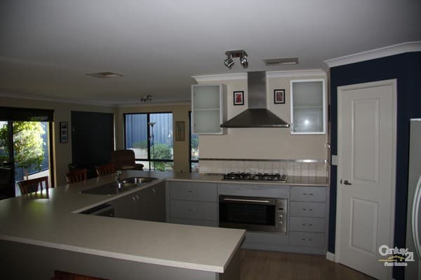 37/23 Casuarina Drive, Bunbury, WA, 6230, South Bunbury - Thumbnail 3